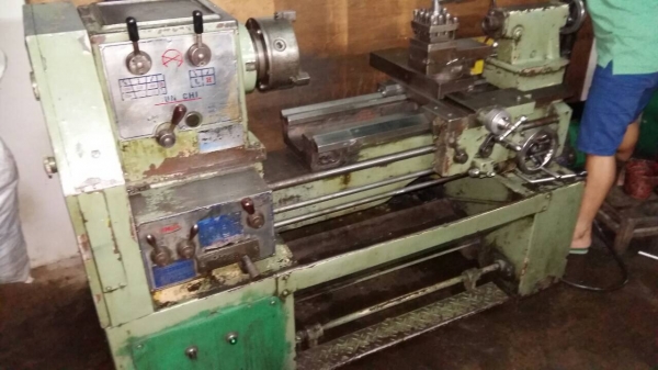 ขายกลึง5ฟุต3เพลามีเบรคแถม4จับ3จับพร้อมใช้