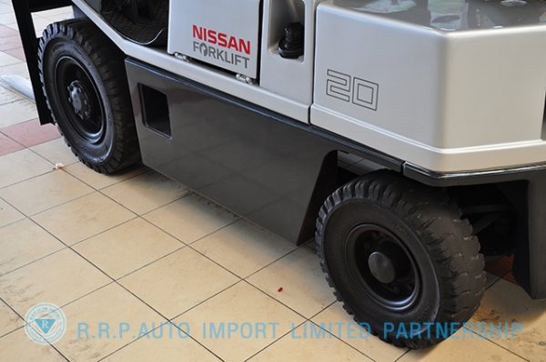 ขายรถโฟล์คลิฟท์มือสอง NISSAN  รุ่น PH02 ราคา 175,000 บาท นำเข้าจากประเทศญี่ปุ่น 100\% ไม่เคยใช้งานในไทย