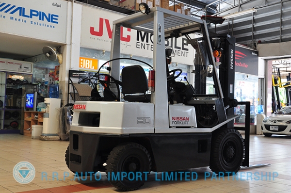ขายรถโฟล์คลิฟท์มือสอง NISSAN  รุ่น PH02 ราคา 175,000 บาท นำเข้าจากประเทศญี่ปุ่น 100\% ไม่เคยใช้งานในไทย