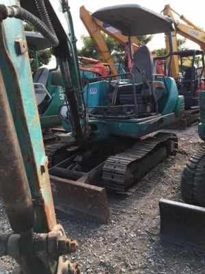 Komatsu PC30-7 มือสอง