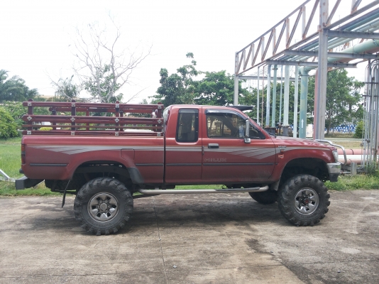 ขายยางบั้งเหมาะสำหรับลุยๆขนาด 33 X 10.5 X 16 ปี 2012