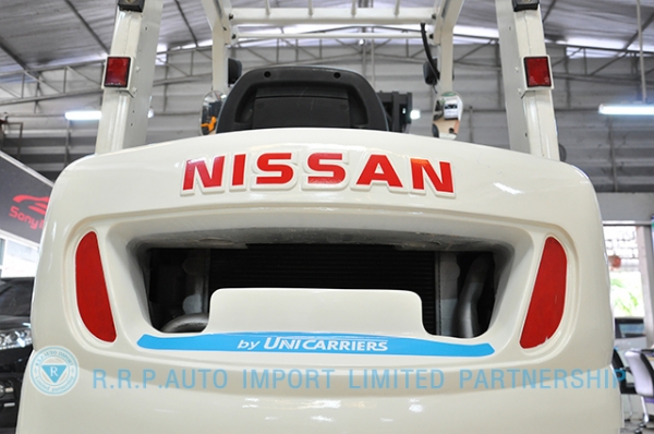 ขายรถโฟล์คลิฟท์มือสอง NISSAN รุ่น NL01-000188 ราคา 185,000 บาทนำเข้าจากประเทศญี่ปุ่น 100\% ไม่เคยใช้งานในประเทศไทย