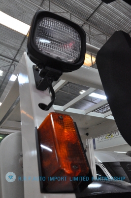 ขายรถโฟล์คลิฟท์มือสอง NISSAN รุ่น NL01-000188 ราคา 185,000 บาทนำเข้าจากประเทศญี่ปุ่น 100\% ไม่เคยใช้งานในประเทศไทย