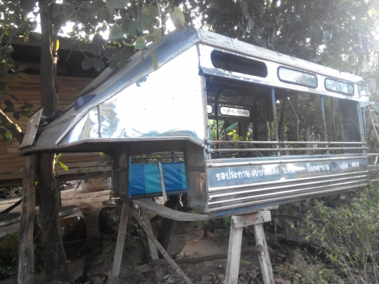 ขายหลังคาสองแถวของรถกระบะ