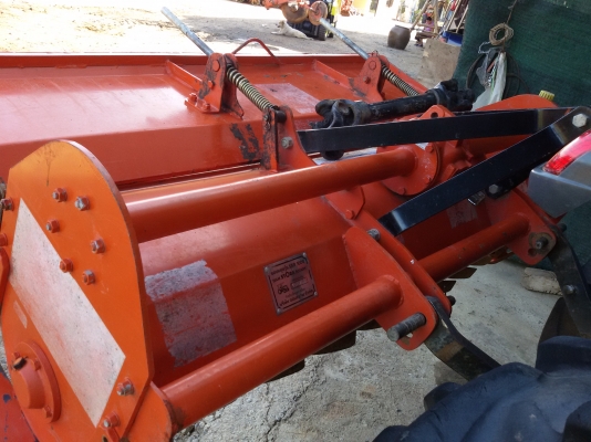 ปัญญาแทรคเตอร์..จัดมาให้ครับ ด่วน!!!คูโบต้า L3608  พร้อมใบมีดคานล่างFD163Eพร้อมโรตาลี่1.6ม. ทำงาน569ชม.เล่มทะเบียนพร้อม จัดส่งอ.โพธิประทับช้าง จ.พิจิตร