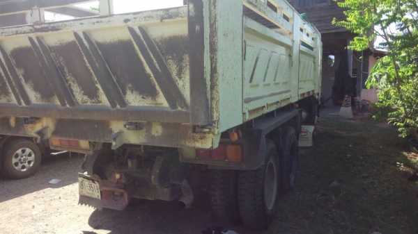 ขายตัดสด 2,250,000บ สิบล้อ ฮีโน่ FM8JNLD-251ปี55 ดั้มสามมิตร แม่เดียวมีระบบลากลูก ขายดาวน์ 1,450,000บ งวดล17,500บ เหลือส่งต่อ 47งวด ครับ รถห้างแท้สวยๆพร้อมใช้ ครับ