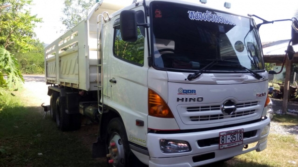 ขายตัดสด 2,250,000บ สิบล้อ ฮีโน่ FM8JNLD-251ปี55 ดั้มสามมิตร แม่เดียวมีระบบลากลูก ขายดาวน์ 1,450,000บ งวดล17,500บ เหลือส่งต่อ 47งวด ครับ รถห้างแท้สวยๆพร้อมใช้ ครับ