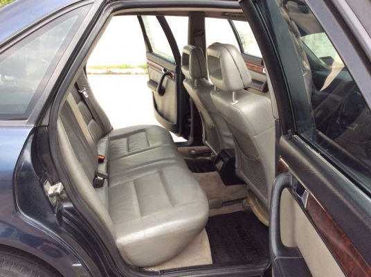 ขายรถออดี้ 100 E2.3 ปี94 เครื่องเดิม 2.3 เกียร์ออโต้ ติดแก๊สLPG ไฟฟ้าทั้งคัน ภายในสวยลายไม้สวย เบาะหนังกรับไฟฟ้า เบรคabs แอร์หนาว ตัวถังเดิมไม่มีชนสีทำบางชิ้น แม็กเดิมๆรถขับดีครับ ขายด่วน ภาษี59