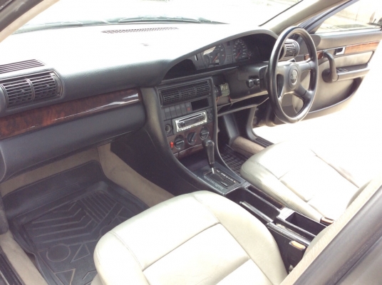 ขายรถออดี้ 100 E2.3 ปี94 เครื่องเดิม 2.3 เกียร์ออโต้ ติดแก๊สLPG ไฟฟ้าทั้งคัน ภายในสวยลายไม้สวย เบาะหนังกรับไฟฟ้า เบรคabs แอร์หนาว ตัวถังเดิมไม่มีชนสีทำบางชิ้น แม็กเดิมๆรถขับดีครับ ขายด่วน ภาษี59