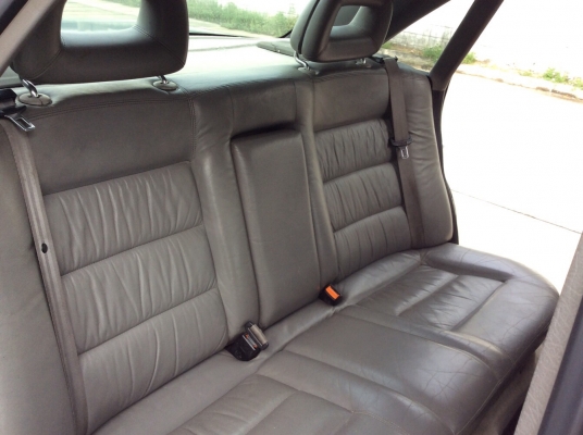 ขายรถออดี้ 100 E2.3 ปี94 เครื่องเดิม 2.3 เกียร์ออโต้ ติดแก๊สLPG ไฟฟ้าทั้งคัน ภายในสวยลายไม้สวย เบาะหนังกรับไฟฟ้า เบรคabs แอร์หนาว ตัวถังเดิมไม่มีชนสีทำบางชิ้น แม็กเดิมๆรถขับดีครับ ขายด่วน ภาษี59