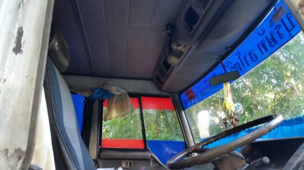 ขายรถ 6 ล้อ ตู้แห้ง รถสวยพร้อมใช้ ตู้ยาว7.20เมตร