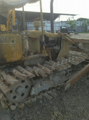 รถแทรกเตอร์ D2รุ่น3