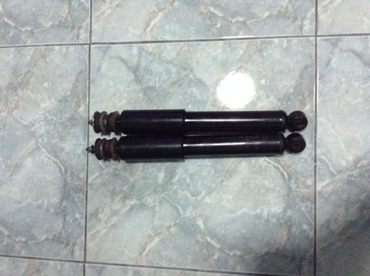 โช๊คหน้าดีแม็ก