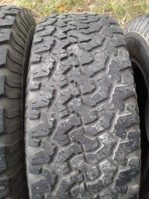 ขายยาง bf all 265/75/16 ปี13