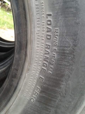 ขายยาง bf all 265/75/16 ปี13