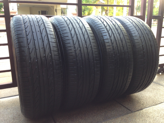 ยาง Bridgestone 275 60 18 กลางปี13 ดอกเต็ม ใช้ยาว ราคาไม่แพง