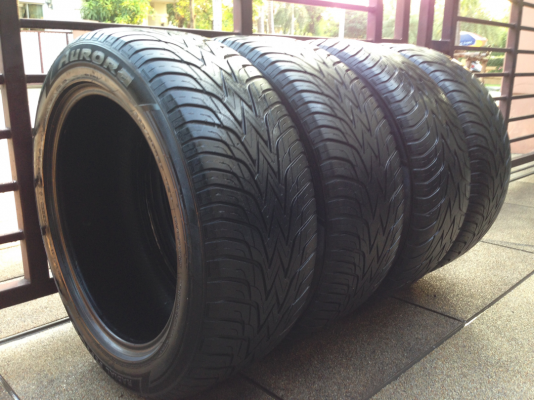 ยาง Aurora 265 50 20 สิ้นปี12 พร้อมใช้งาน ราคาไม่แพง