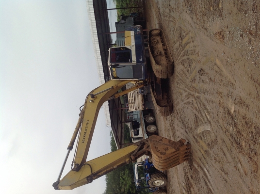 รถแบคโฮpc200-5