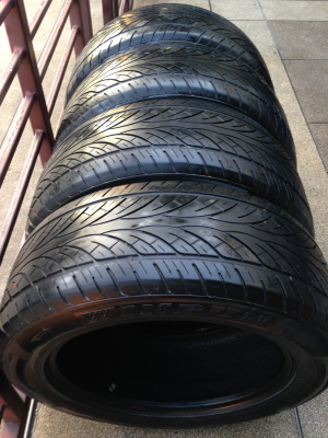 ยาง Winrun 275 55 20 กลางปี12 พร้อมใช้งาน ราคาไม่แพง