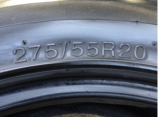 ยาง Winrun 275 55 20 กลางปี12 พร้อมใช้งาน ราคาไม่แพง