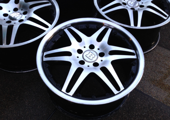 ล้อ BRABUS block 6 ขอบ18 ไม่เคยซ่อม ราคาไม่แพง ล้อ BRABUS block 6 ขอบ18 ไม่เคยซ่อม ราคาไม่แพง