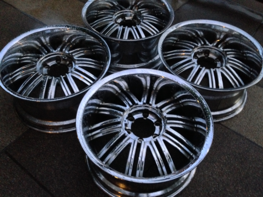 ล้อVIP งานโครมเมียมนอก ขอบ20 6รู139 สภาพสวย ไม่มีซ่อม ขอบเดิมหนาๆ ราคาไม่แพง