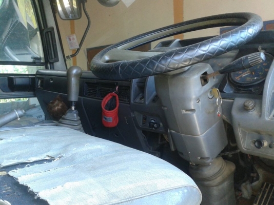 หกล้อ195 พร้อมใช้ เอกสารทะเบียนพร้อม ราคา 670000 หกล้อ195 พร้อมใช้ เอกสารทะเบียนพร้อม ราคา 670000