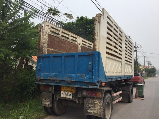 (ขายแม่-ลูกดั้ม..1800000)18ล้อ 270แรง แม่ปี45.ลูกปี49 รถบรรทุกขี้ยางแห้ง..ขายแยกหรือยก...รถสวย.