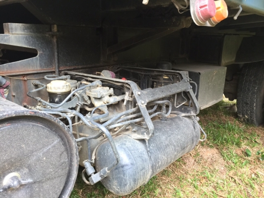 (ขายแม่-ลูกดั้ม..1800000)18ล้อ 270แรง แม่ปี45.ลูกปี49 รถบรรทุกขี้ยางแห้ง..ขายแยกหรือยก...รถสวย.