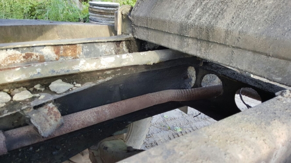 รถนิสสัน  10  ล้อ UD โม่ปูน CWM430 / 230 แรงม้า.  ( มีขาย 2 คัน. )     สนใจติดต่อ  081 - 6079515