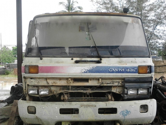 รถนิสสัน  10  ล้อ UD โม่ปูน CWM430 / 230 แรงม้า.  ( มีขาย 2 คัน. )     สนใจติดต่อ  081 - 6079515