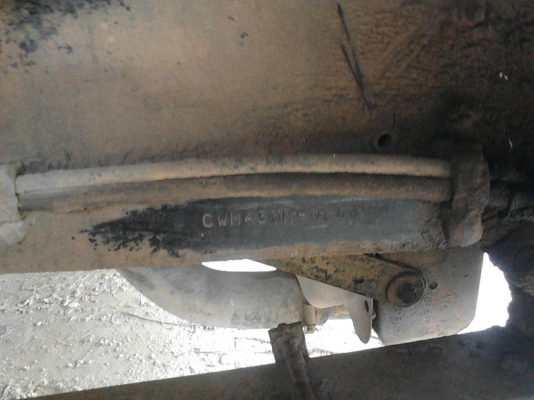 รถนิสสัน  10  ล้อ UD โม่ปูน CWM430 / 230 แรงม้า.  ( มีขาย 2 คัน. )     สนใจติดต่อ  081 - 6079515