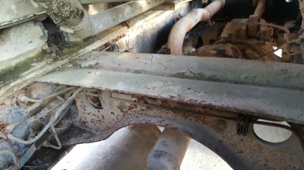 รถนิสสัน  10  ล้อ UD โม่ปูน CWM430 / 230 แรงม้า.  ( มีขาย 2 คัน. )     สนใจติดต่อ  081 - 6079515