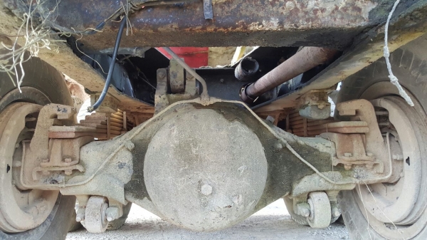 รถนิสสัน  10  ล้อ UD โม่ปูน CWM430 / 230 แรงม้า.  ( มีขาย 2 คัน. )     สนใจติดต่อ  081 - 6079515