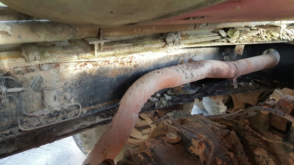 รถนิสสัน  10  ล้อ UD โม่ปูน CWM430 / 230 แรงม้า.  ( มีขาย 2 คัน. )     สนใจติดต่อ  081 - 6079515