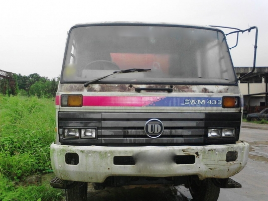 รถนิสสัน  10  ล้อ UD โม่ปูน CWM430 / 230 แรงม้า.  ( มีขาย 2 คัน. )     สนใจติดต่อ  081 - 6079515