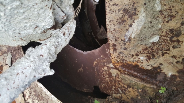 รถนิสสัน  10  ล้อ UD โม่ปูน CWM430 / 230 แรงม้า.  ( มีขาย 2 คัน. )     สนใจติดต่อ  081 - 6079515