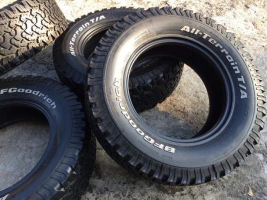 มือ2 BF Goodrich All-Terrain KO 275 70 r18 ยาง33นิ้ว ขอบ18