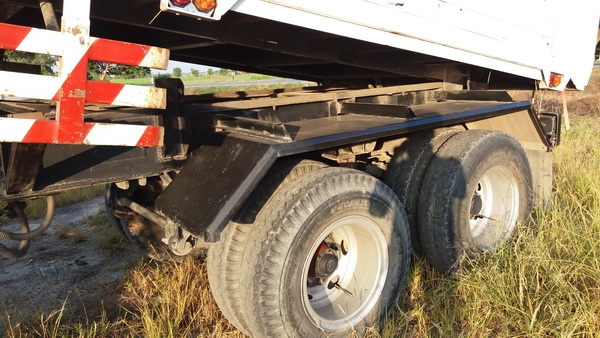 ขายหางพ่วงดั้มพ์ 3 คานยัดราคาถูกพร้อมโอน ขายหางพ่วงดั้มพ์ 3 คานยัดราคาถูกพร้อมโอน