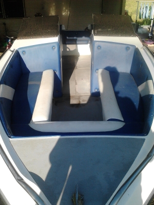 เรือ18ฟุตพร้อมเทลเล่อ