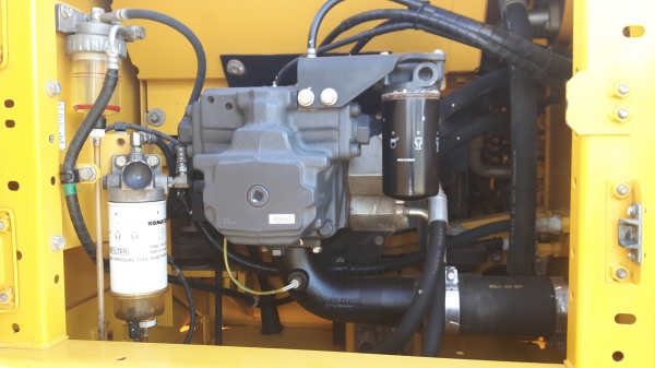 KOMATAU  PC200-8  รถ4000 ช.ม.ยังอยู่ในระยะประกัน7000ช.ม.