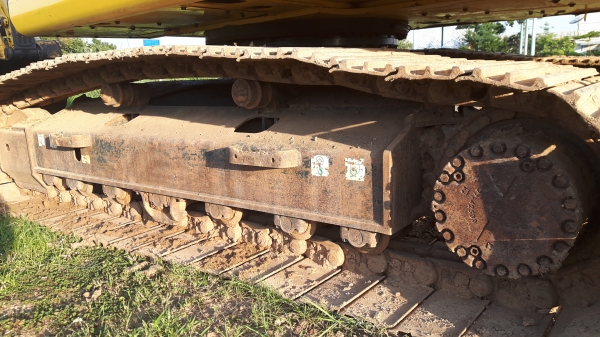 KOMATAU  PC200-8  รถ4000 ช.ม.ยังอยู่ในระยะประกัน7000ช.ม.