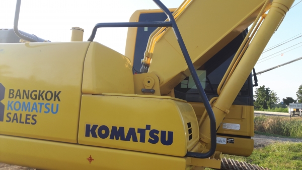KOMATAU  PC200-8  รถ4000 ช.ม.ยังอยู่ในระยะประกัน7000ช.ม.