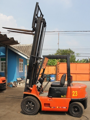 รถฟอร์คคลิฟต์ MITSUBISHI 2ตัน เครื่องดีเซล เสา3เมตร พร้อมใช้งาน ไฮดรอลิกปรกติไม่ซึม เกียร์ดี เครื่องดี