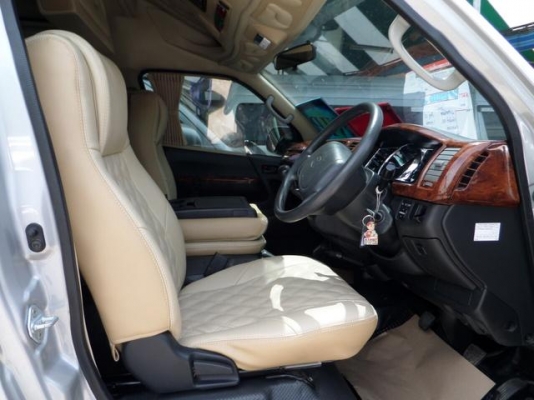 โทร 0922726669 คุณตันหยง ตู้เบสออโต้แวน รถตู้ดีเซล 2.5 ปี 2013 เกียMT แต่งวีไอพีเต็ม แอร์ไมโครบัส โทร 0922726669 คุณตันหยง ตู้เบสออโต้แวน รถตู้ดีเซล 2.5 ปี 2013 เกียMT แต่งวีไอพีเต็ม แอร์ไมโครบัส