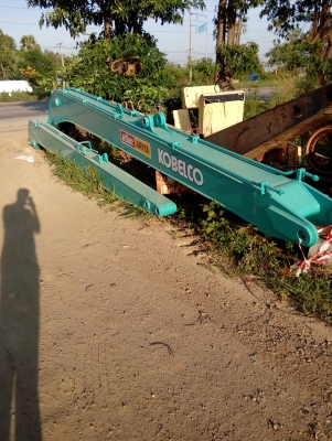 บูมยาว200สภาพสวยพร้อมใช่งานสนใจสอบถามได้ที่เจ๊อ้อยเเมค์โคร0818021463-0922607245