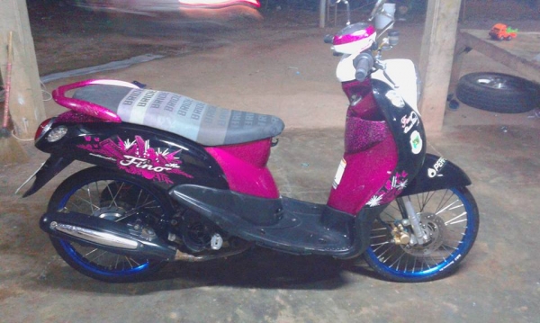 ขายฟีโน่ปี53เครืองดีมาก ชุดสีสวย แต่งนิดหน่อย