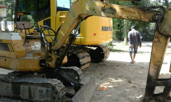 KOMATSU 10-3 พร้อมสาลี่ลาก -ขาย1แสน