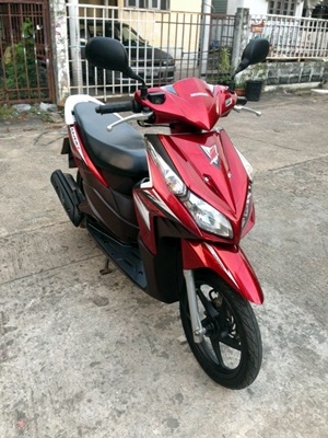 คลิกไอ ไมล์ขาว ตัวท๊อป ปลายปี 54