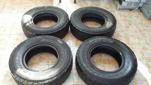 ขายยาง dunlop at3 ขนาด 30x9.5x15 ดอกเต็ม ลองดูครับ เผื่อท่านใดหาใช้อยู่ ขายยาง dunlop at3 ขนาด 30x9.5x15 ดอกเต็ม ลองดูครับ เผื่อท่านใดหาใช้อยู่